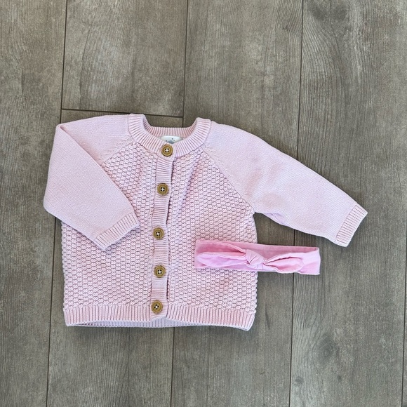 Baby girl sweater and bow set 
Cloud island 3-6 m - Picture 2 of 8